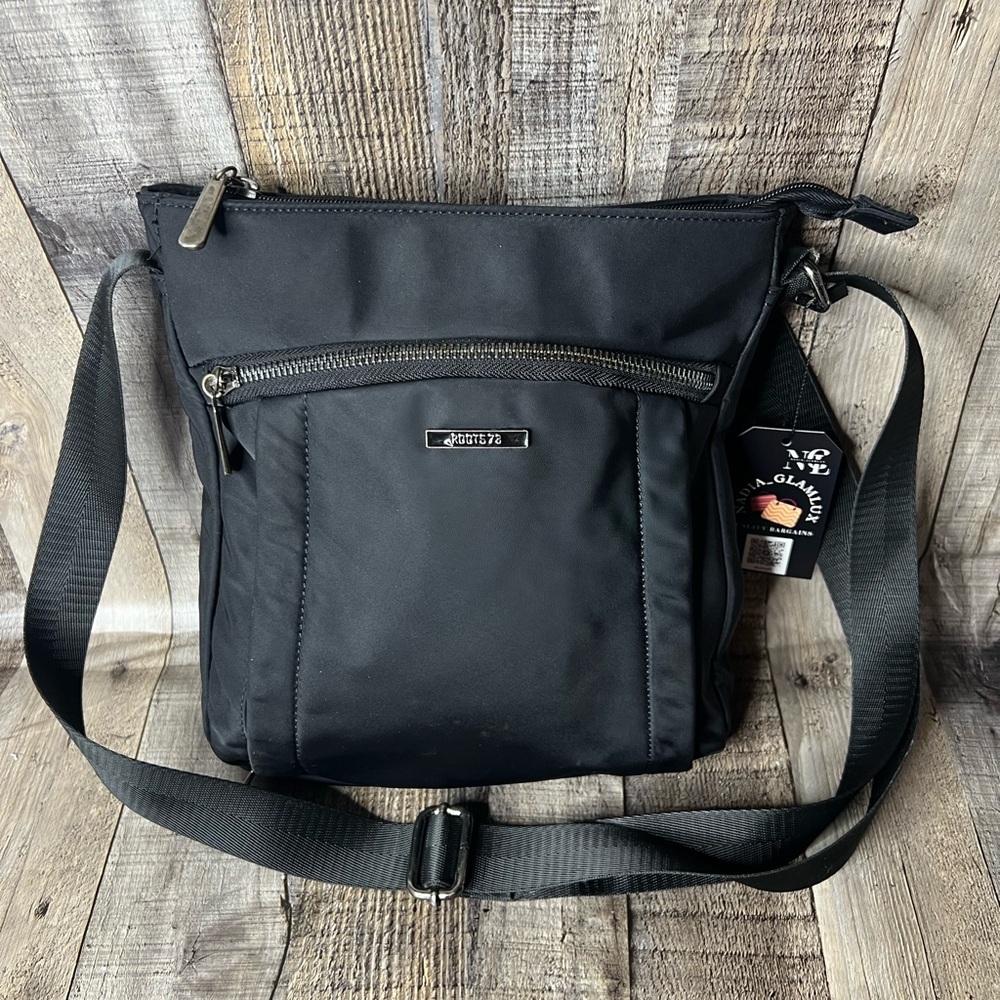 ROOTS 73 Black Adjustable Messenger Crossbody  Nylon Zip Top Pocket Shoulder Bag